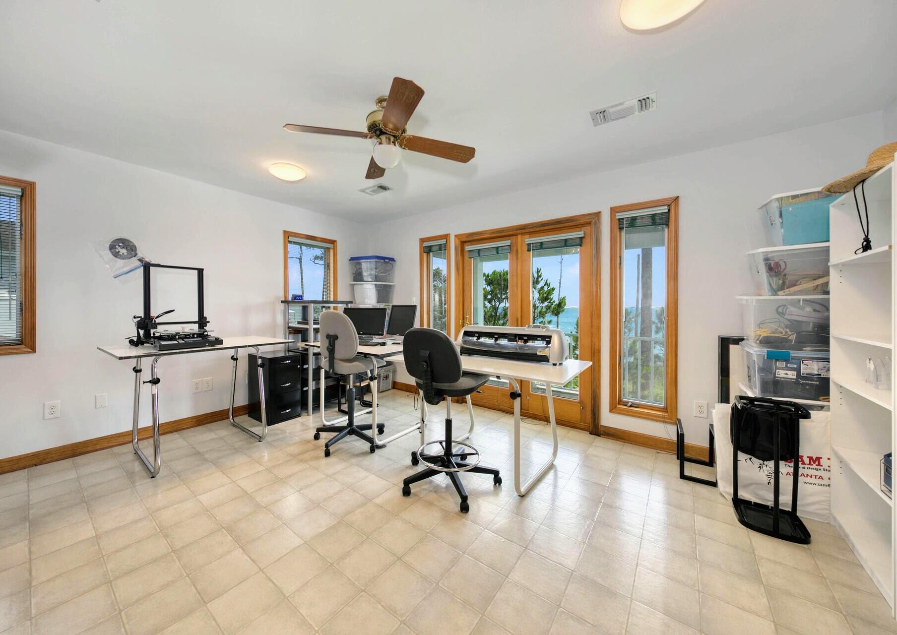 PARISH POINT - Residential