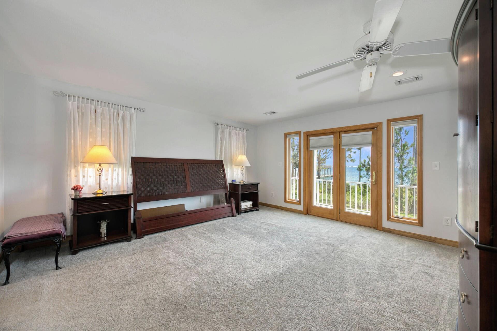 PARISH POINT - Residential