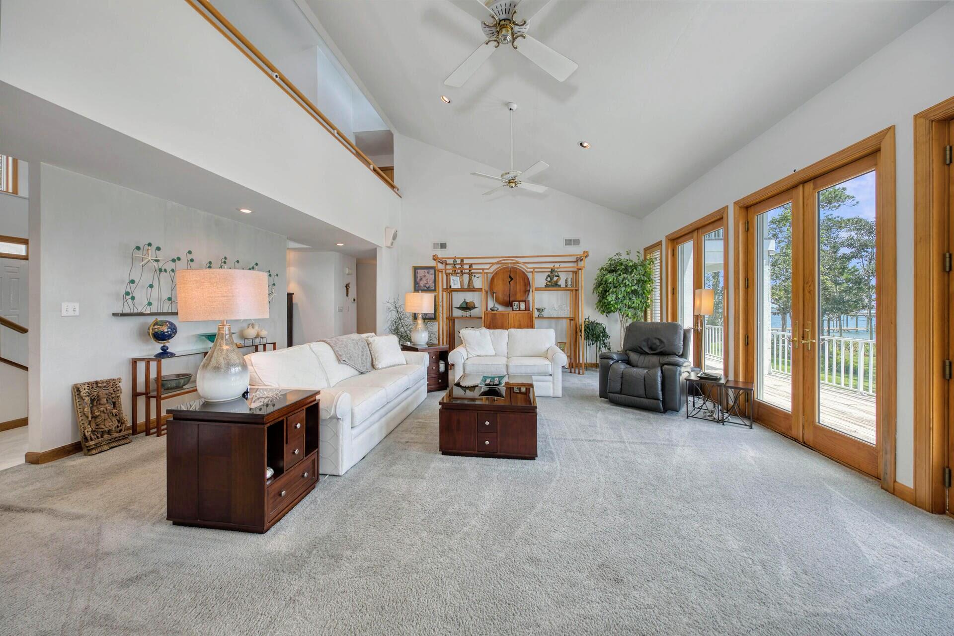 PARISH POINT - Residential