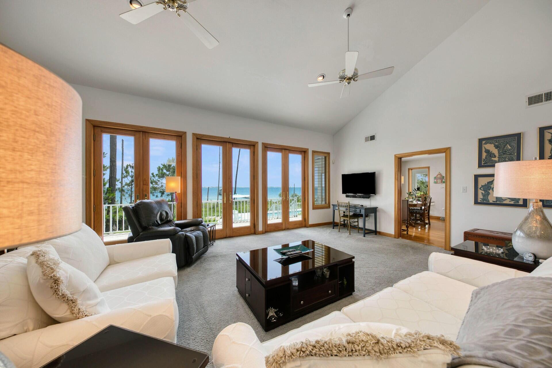 PARISH POINT - Residential