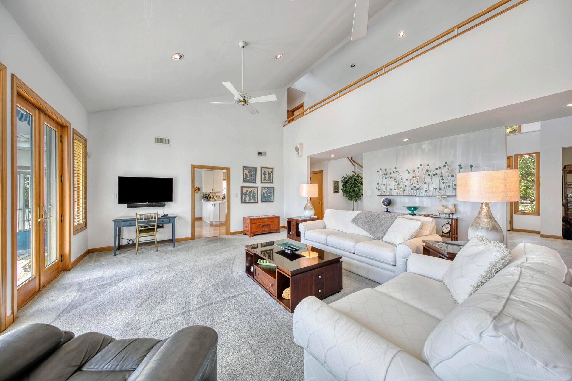 PARISH POINT - Residential