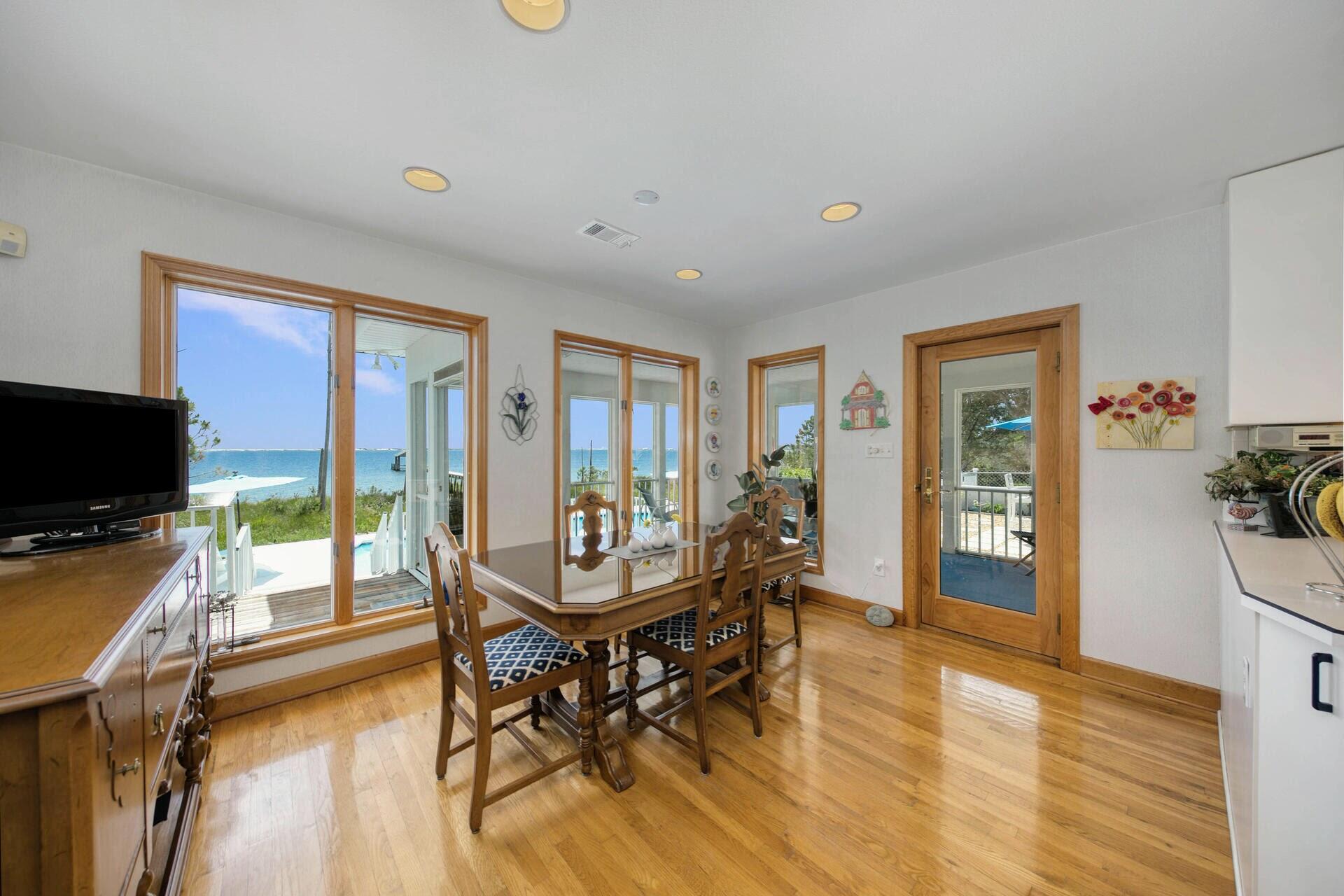PARISH POINT - Residential