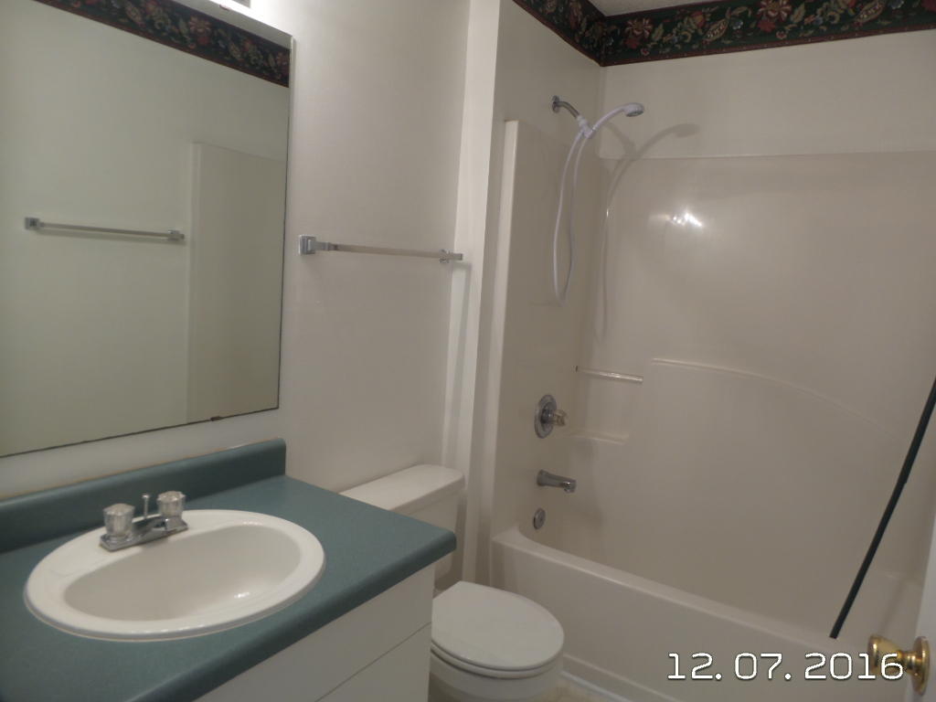 SOUTHWAY ESTATES - Residential Lease