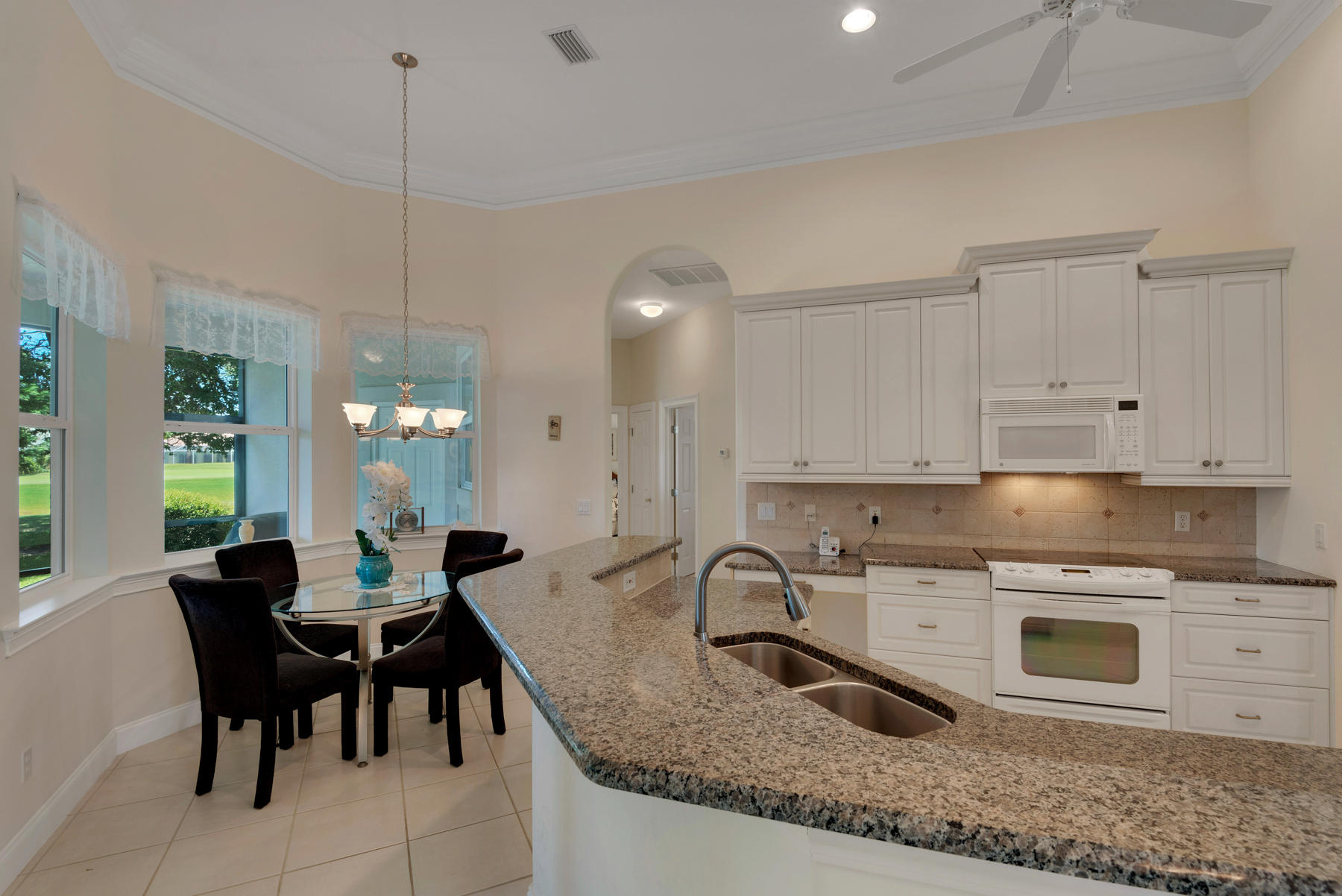 EMERALD BAY PH 1A - Residential