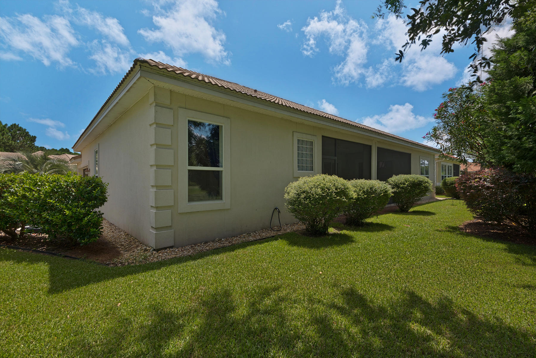 EMERALD BAY PH 1A - Residential