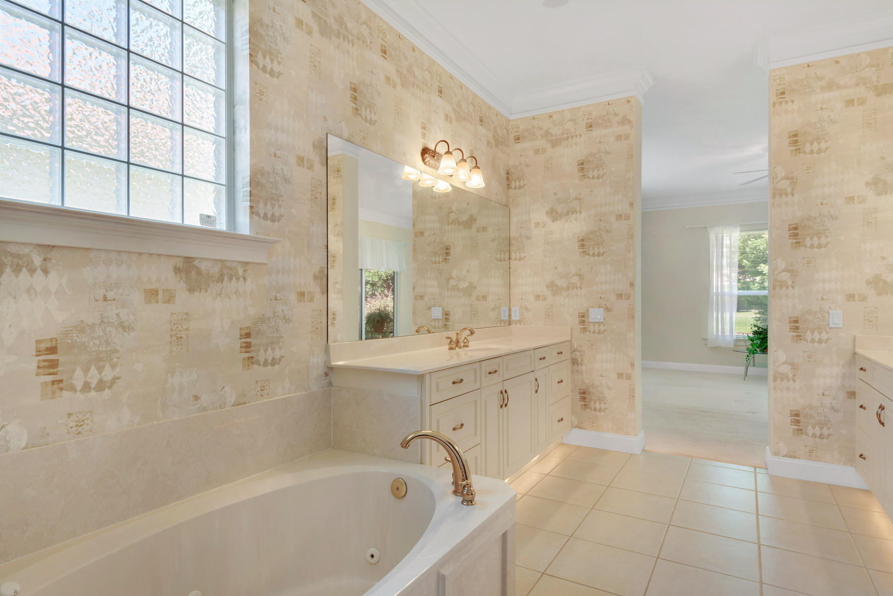 EMERALD BAY PH 1A - Residential