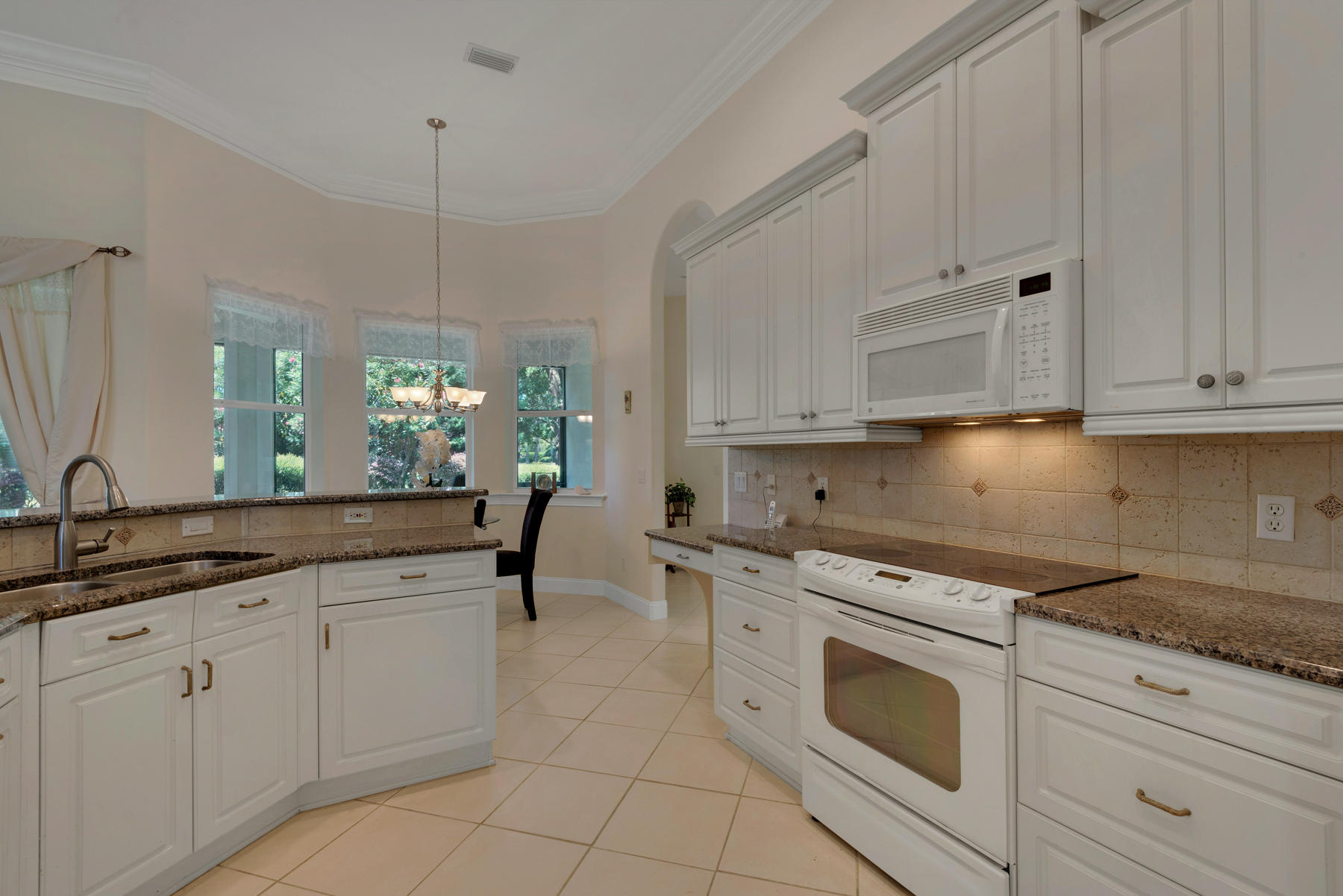 EMERALD BAY PH 1A - Residential