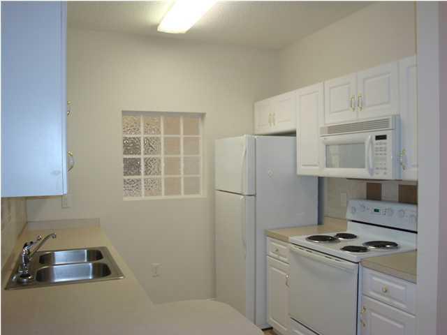 THE OAKS AT NICEVILLE - Residential Lease