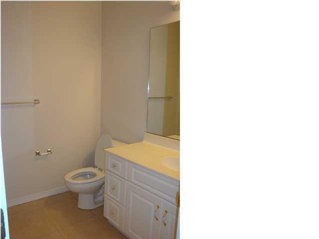 THE OAKS AT NICEVILLE - Residential Lease