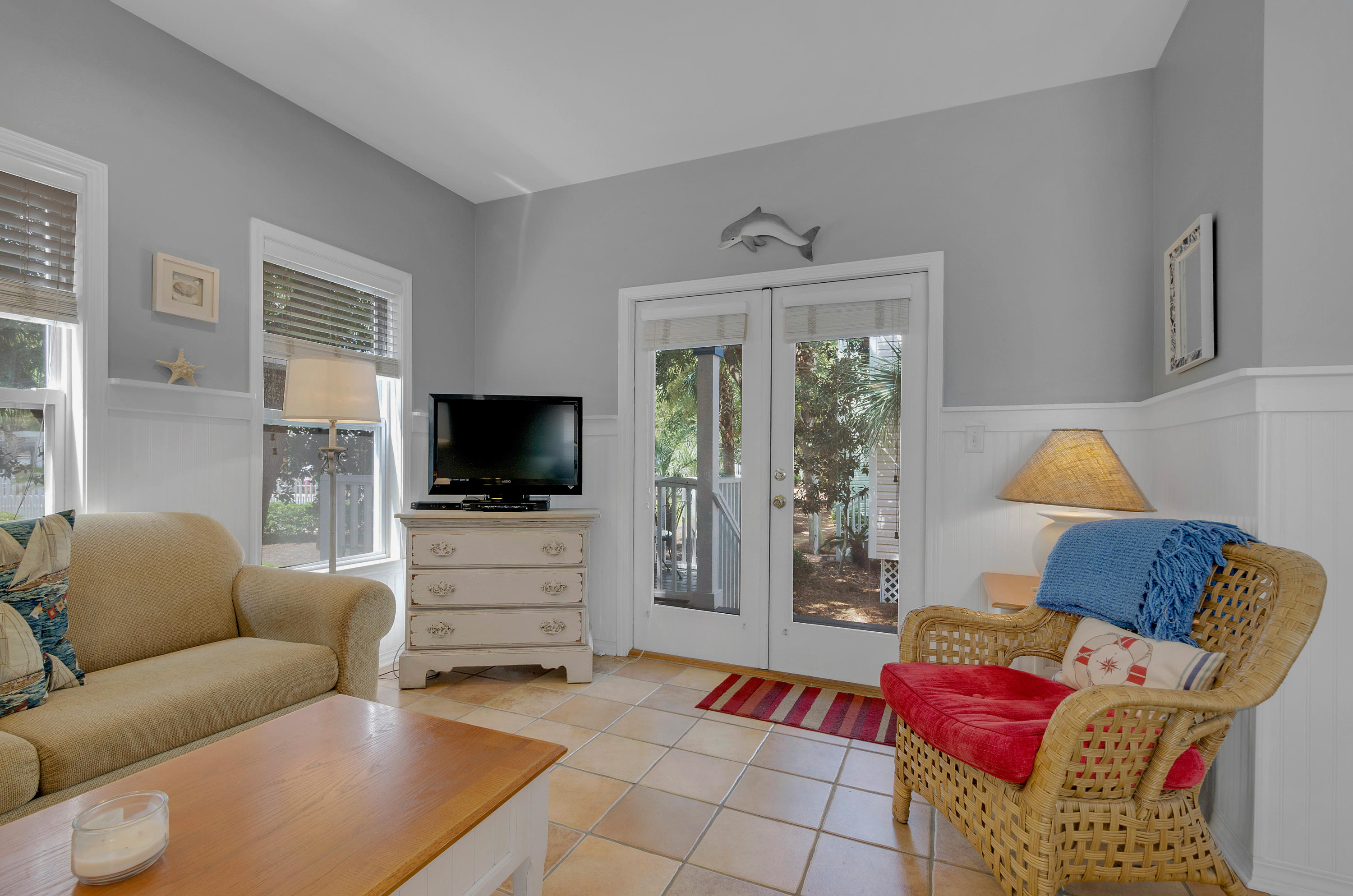OLD FLORIDA COTTAGES - Residential