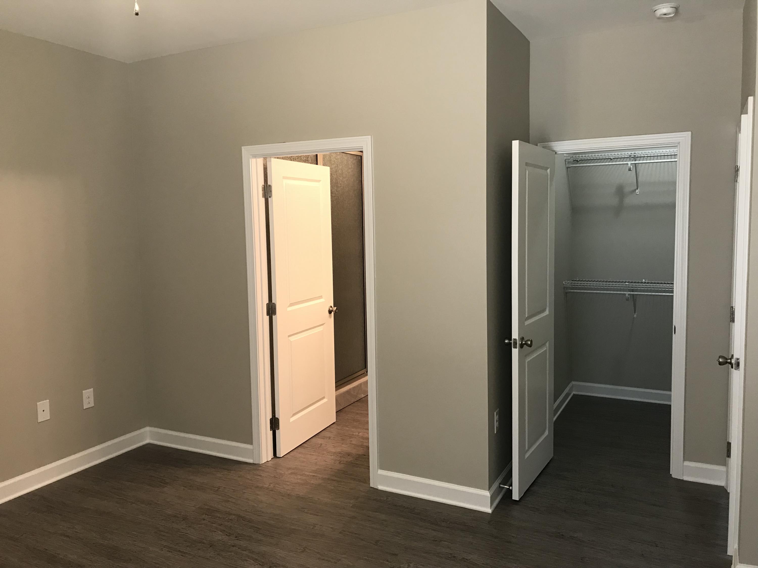 Julian Oaks - Residential Lease