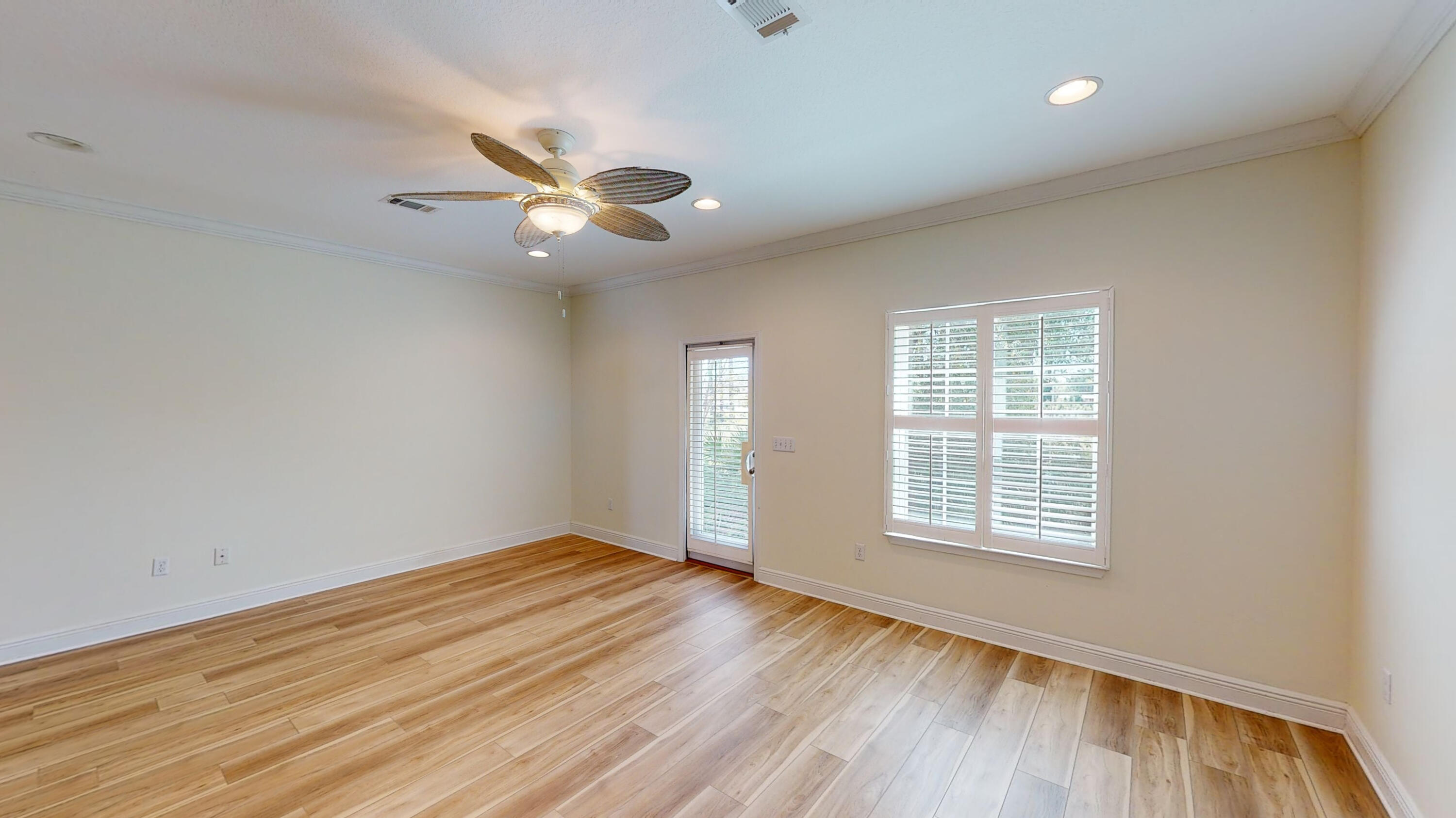 WATER OAKS T/H - Residential