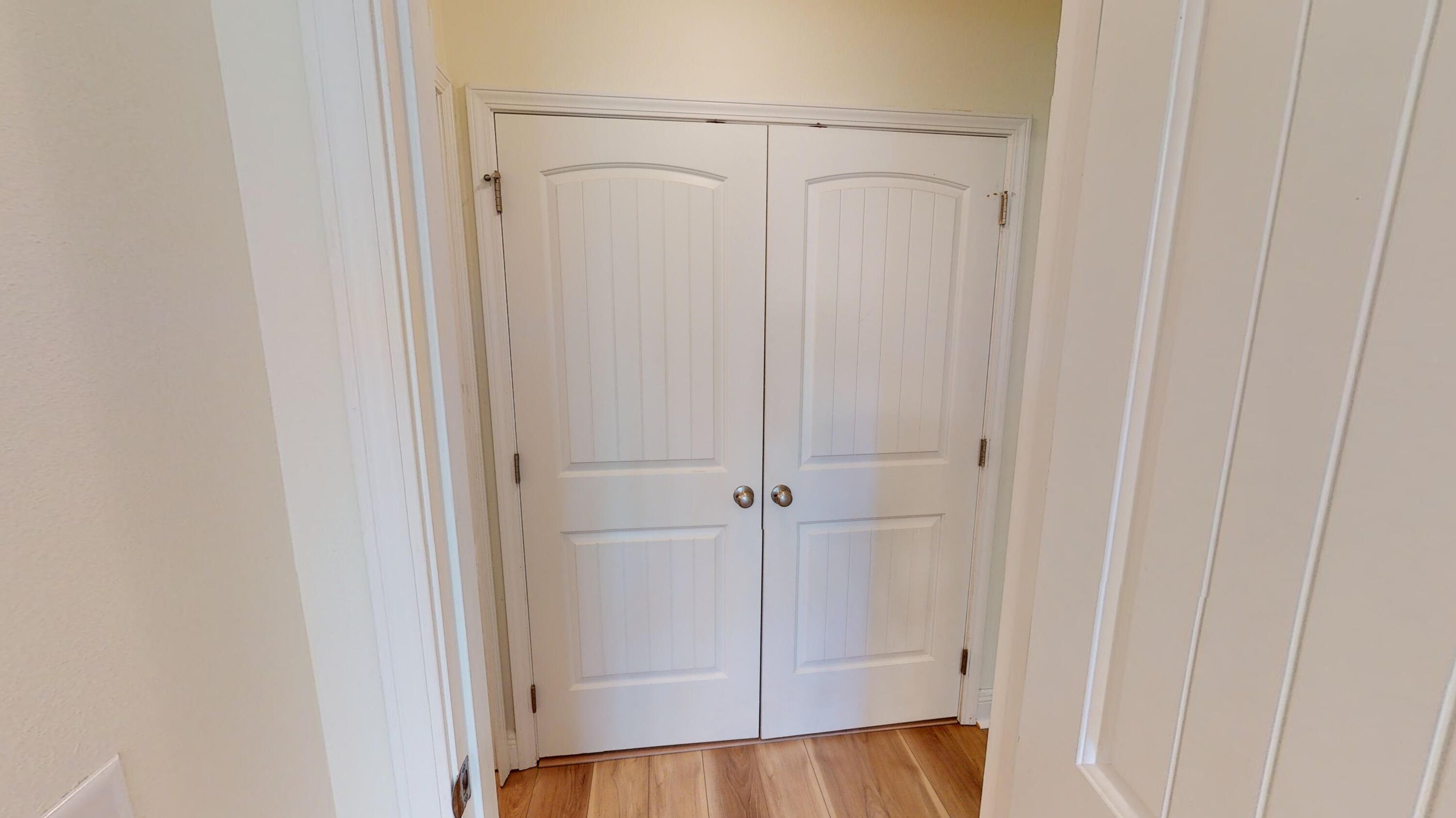 WATER OAKS T/H - Residential