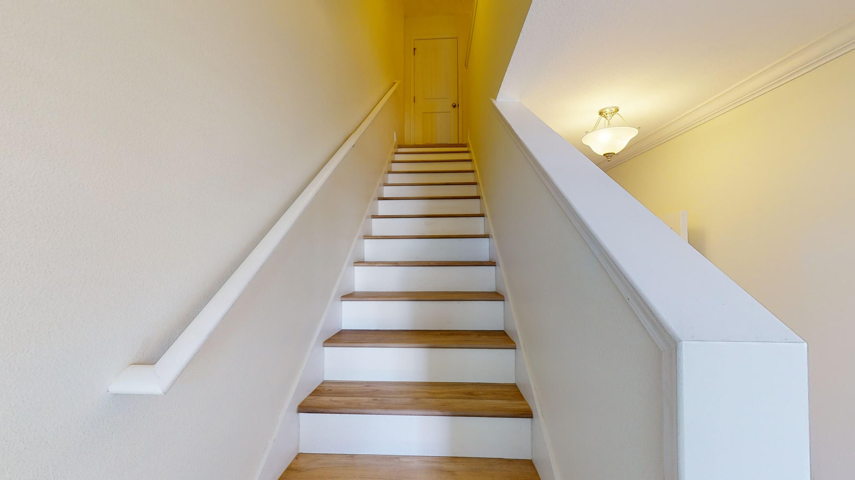 WATER OAKS T/H - Residential