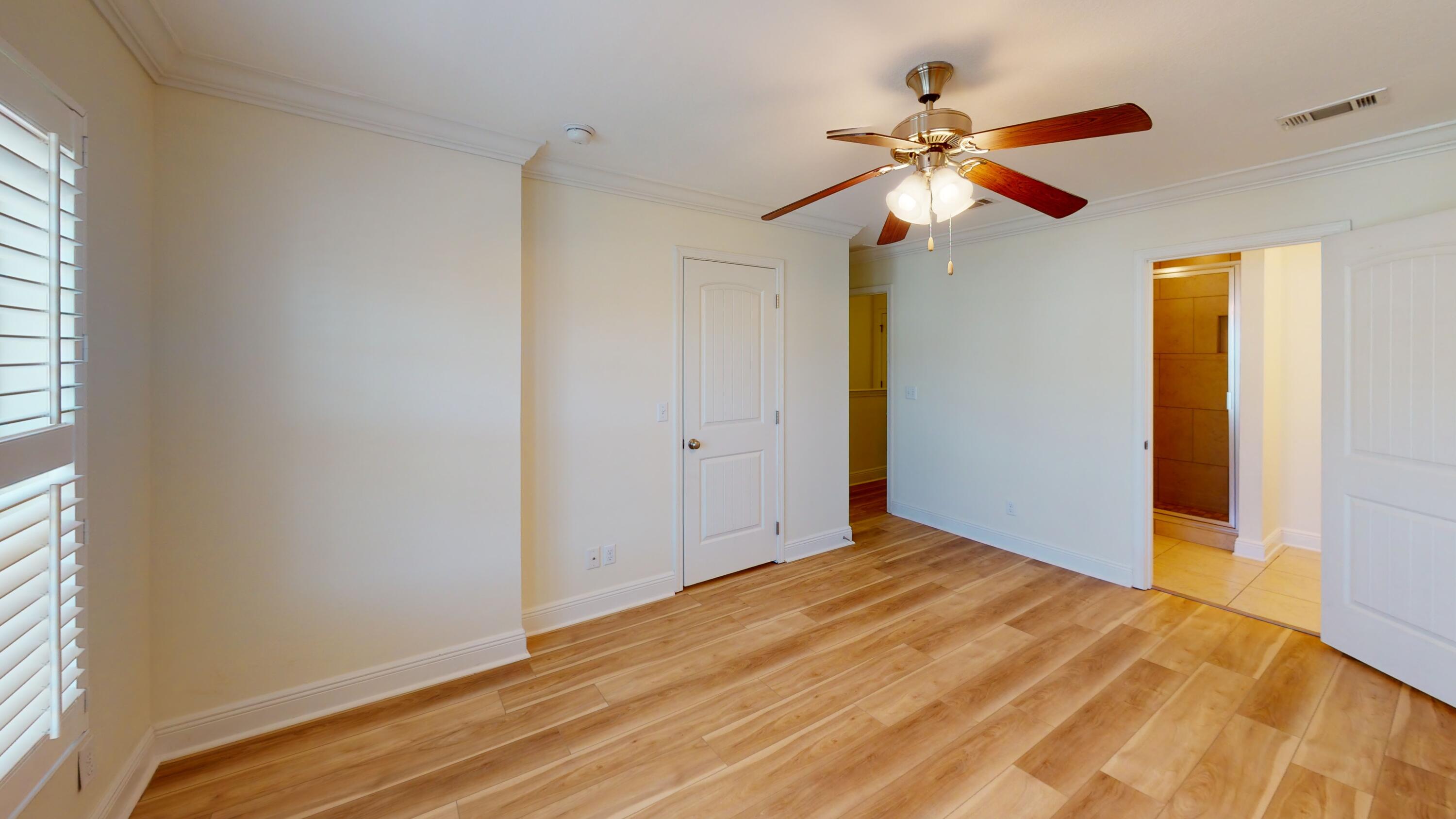 WATER OAKS T/H - Residential