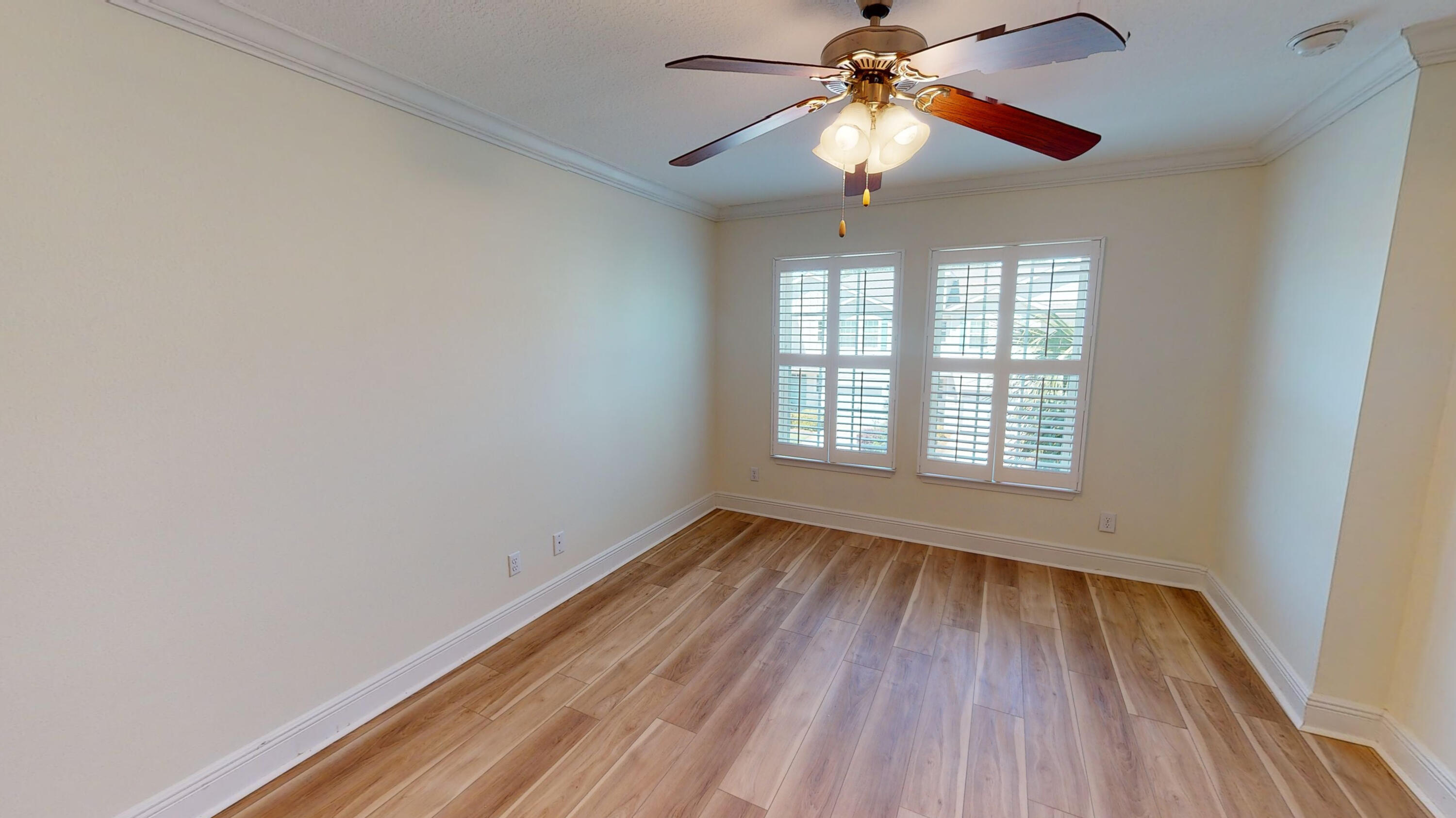 WATER OAKS T/H - Residential