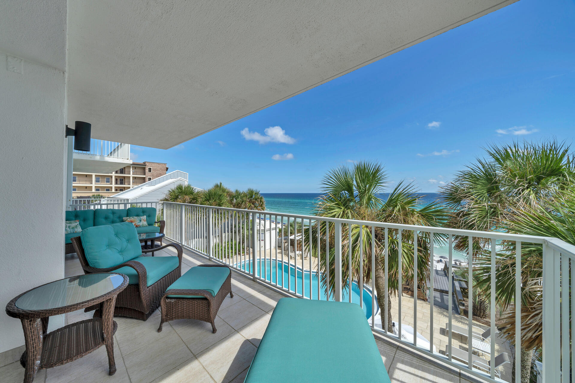 WHITE CLIFFS CONDO - Residential