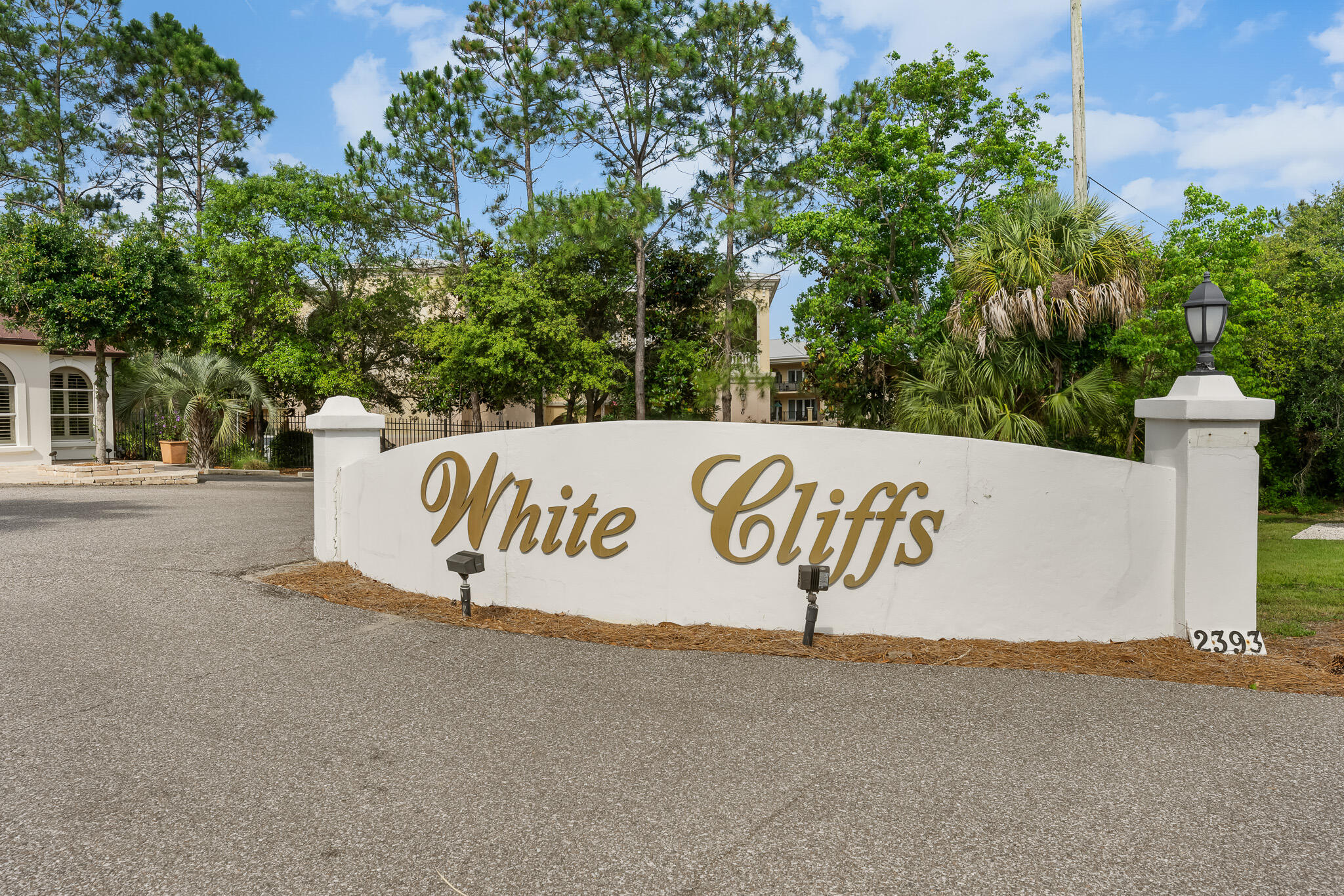 WHITE CLIFFS CONDO - Residential