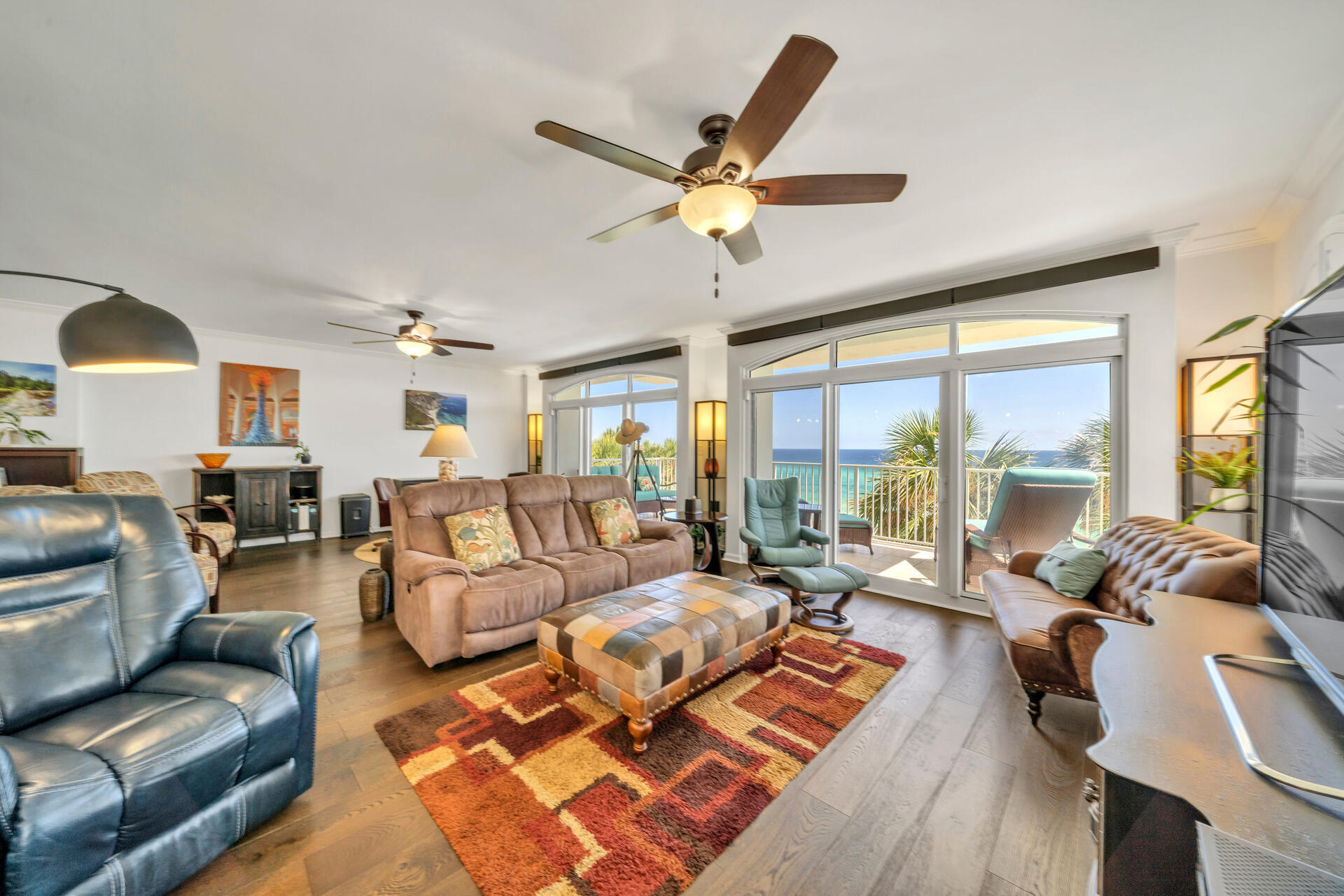 WHITE CLIFFS CONDO - Residential