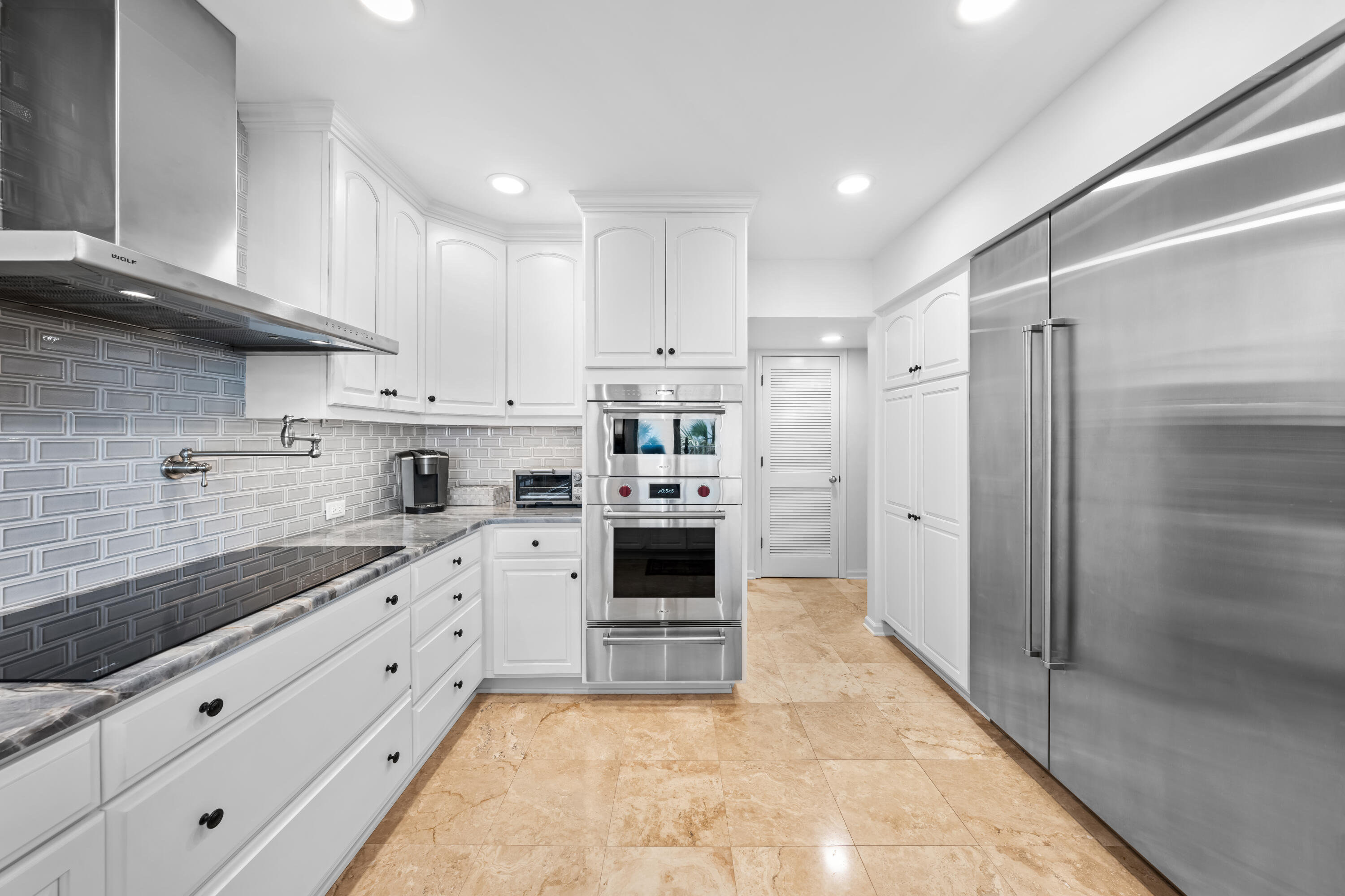 WHITE CLIFFS CONDO - Residential
