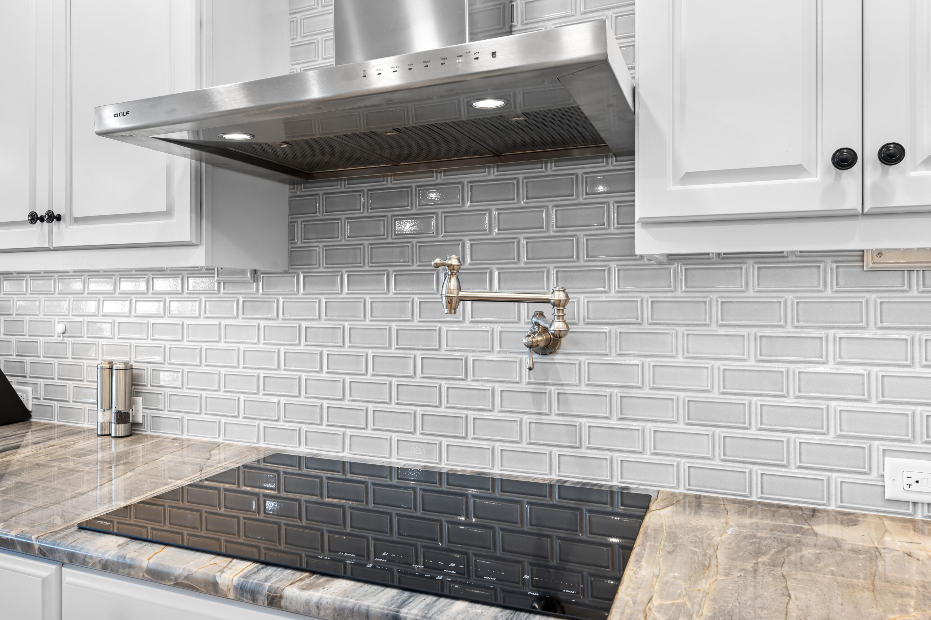 WHITE CLIFFS CONDO - Residential