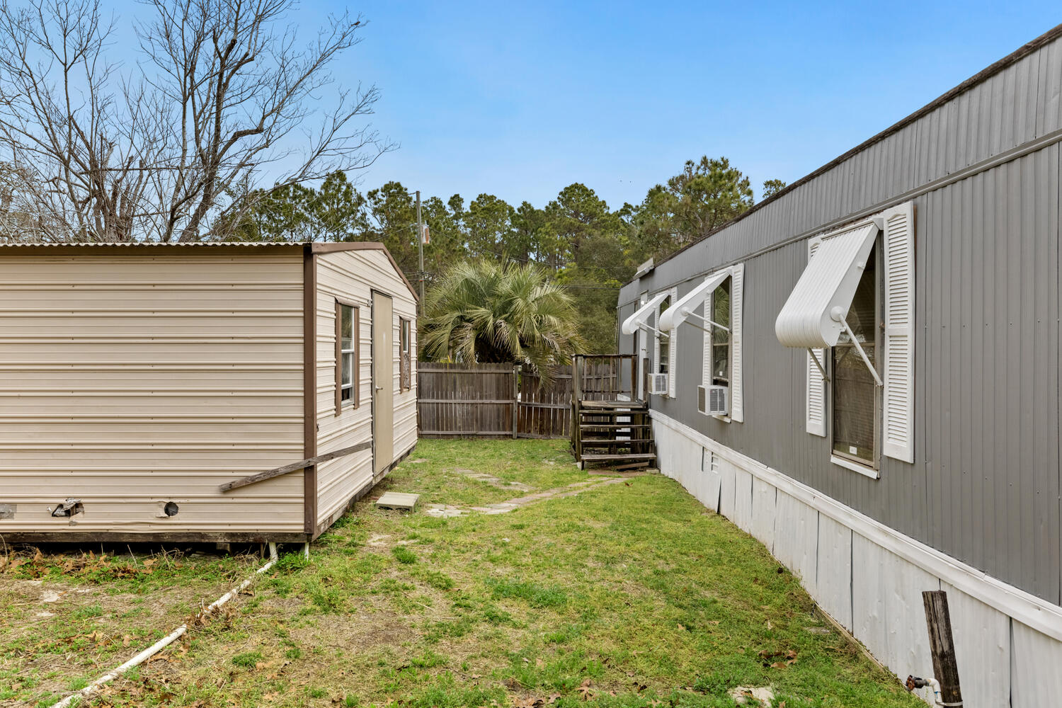 CRESTVIEW HEIGHTS 1ST ADDN - Residential