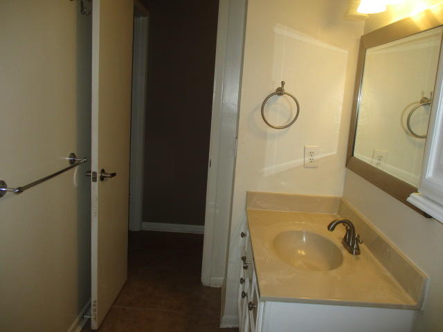 PINE MEADOWS 3RD ADDN PH 2 - Residential Lease