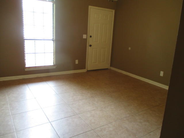 PINE MEADOWS 3RD ADDN PH 2 - Residential Lease