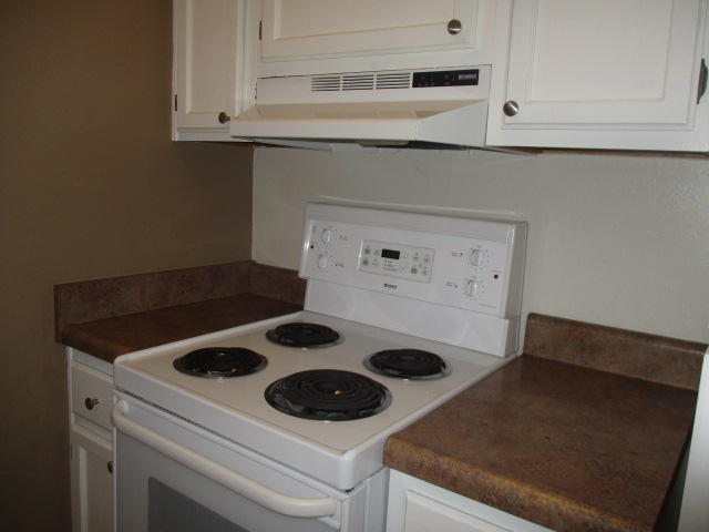 PINE MEADOWS 3RD ADDN PH 2 - Residential Lease