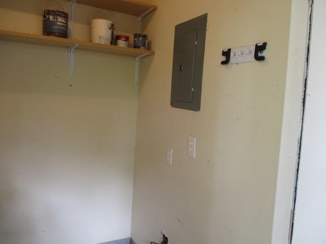 PINE MEADOWS 3RD ADDN PH 2 - Residential Lease