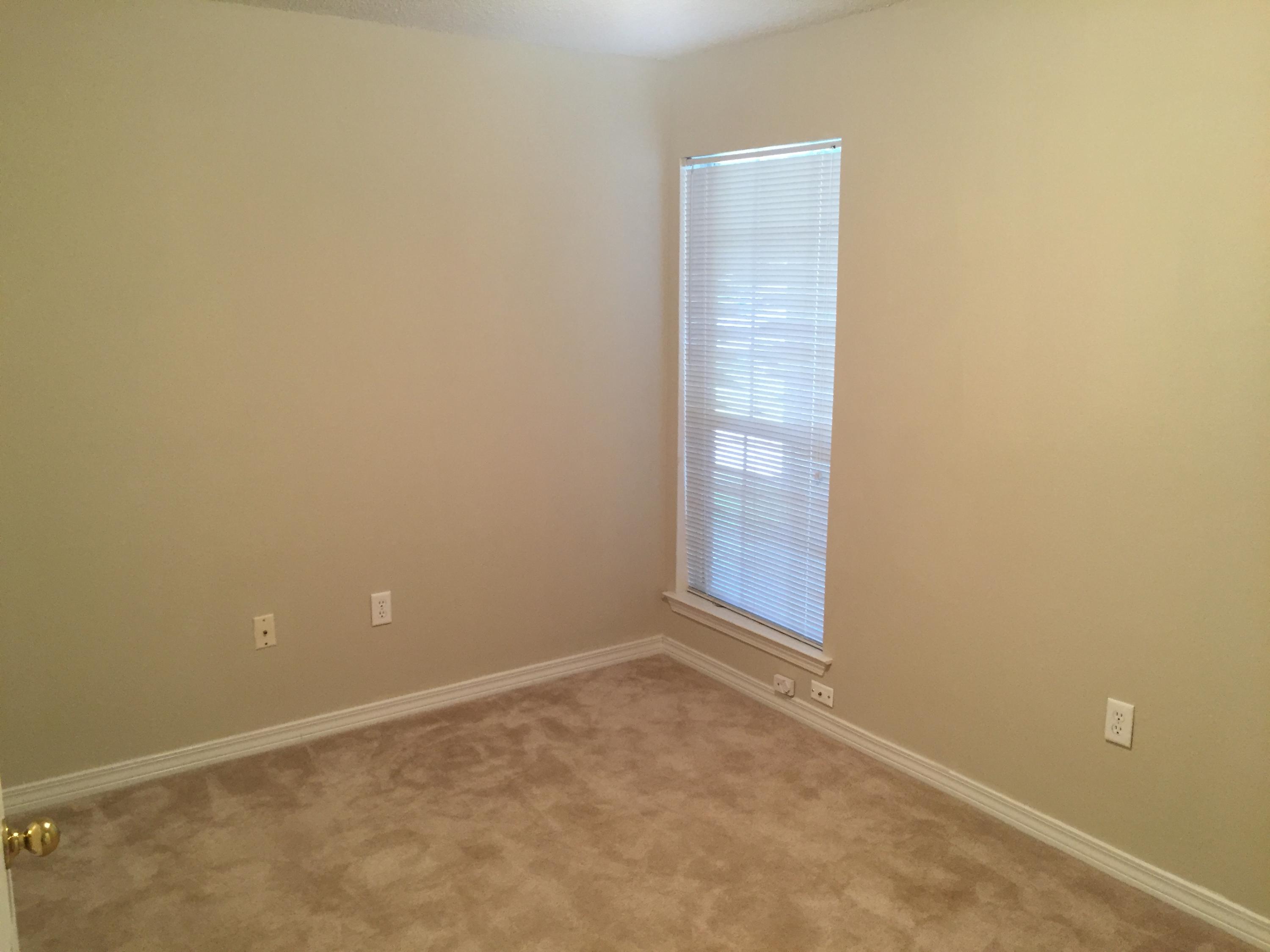 VICTORIAN VILLAGE - Residential Lease