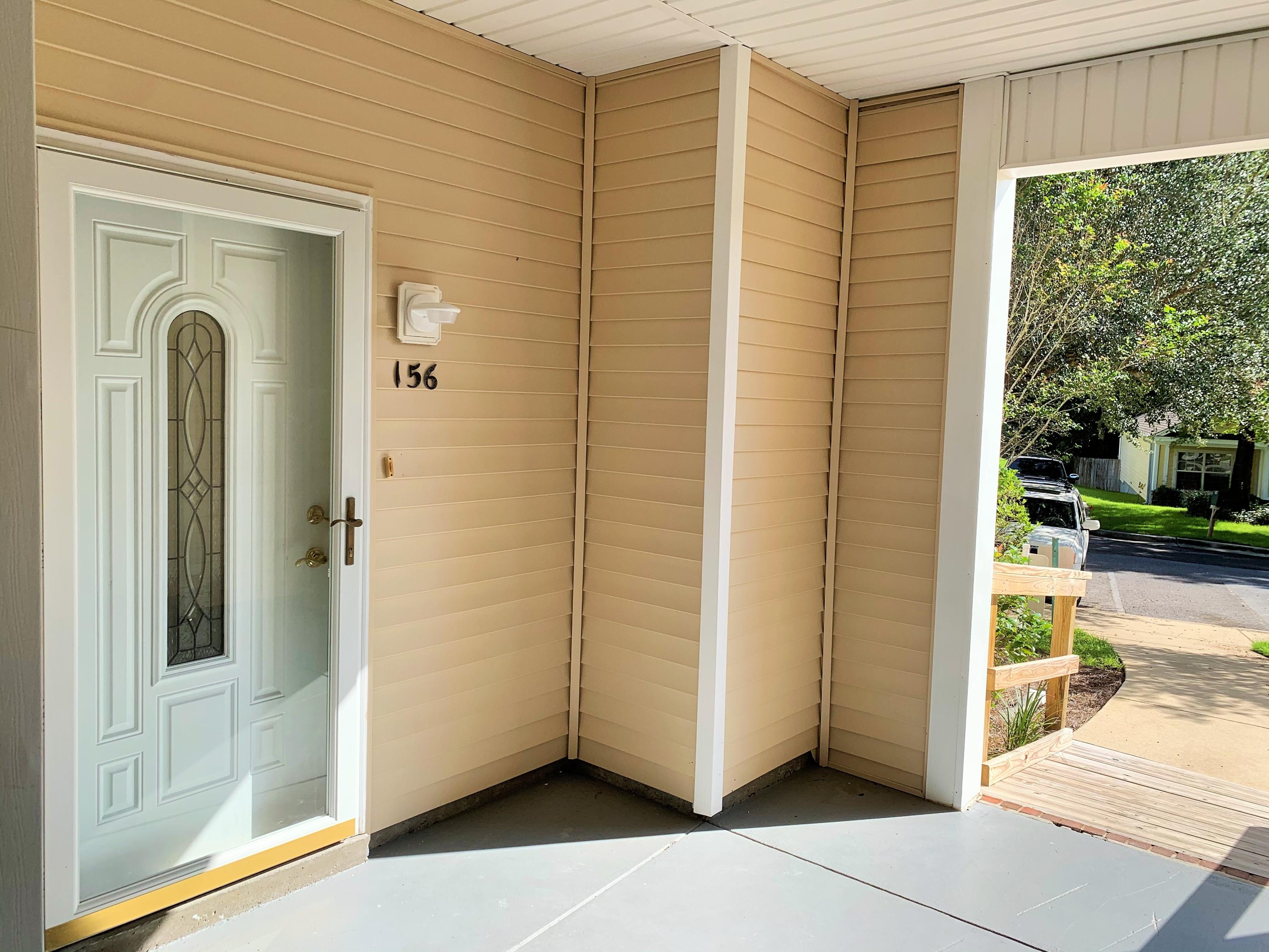 THE OAKS AT NICEVILLE - Residential Lease