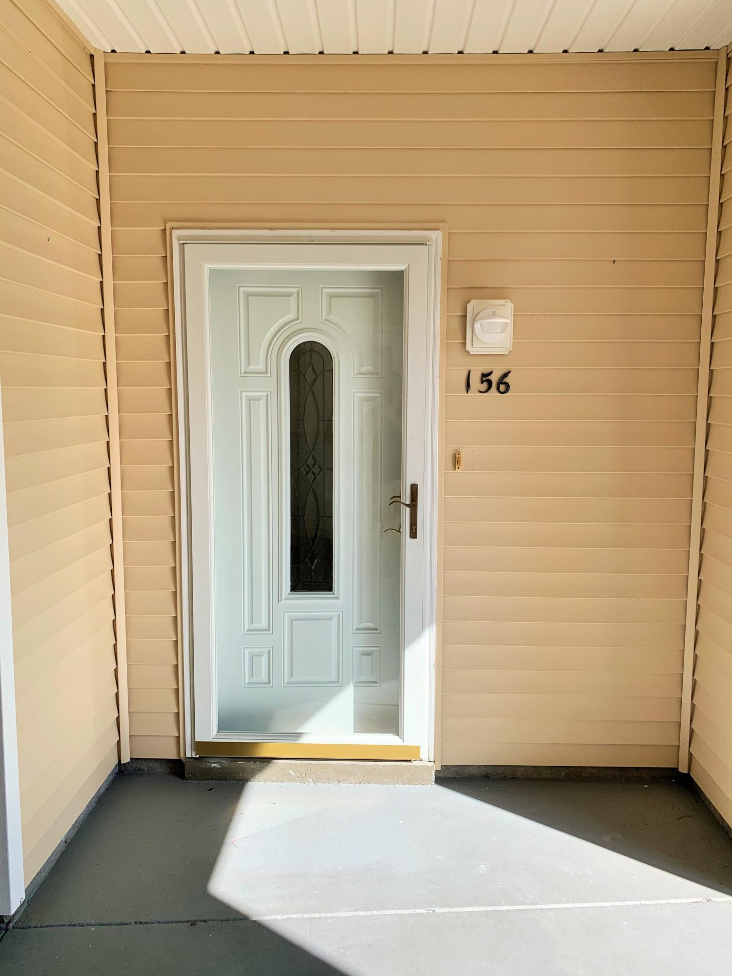 THE OAKS AT NICEVILLE - Residential Lease