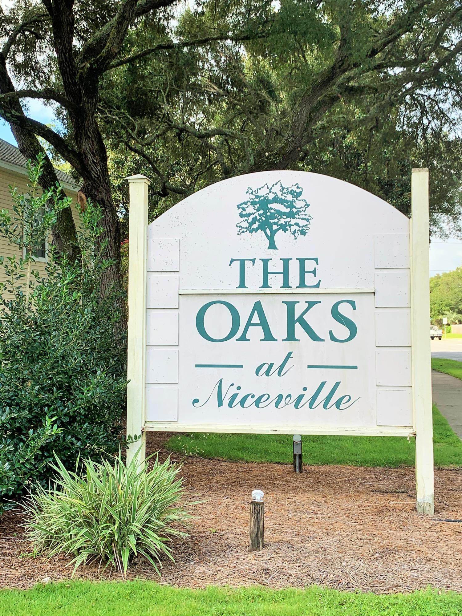 THE OAKS AT NICEVILLE - Residential Lease