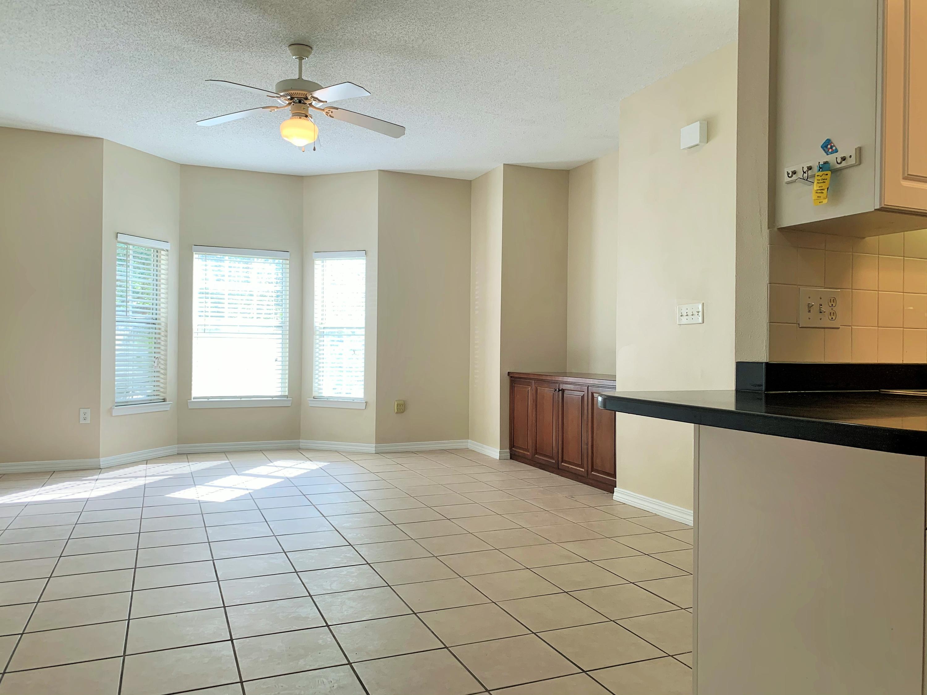 THE OAKS AT NICEVILLE - Residential Lease