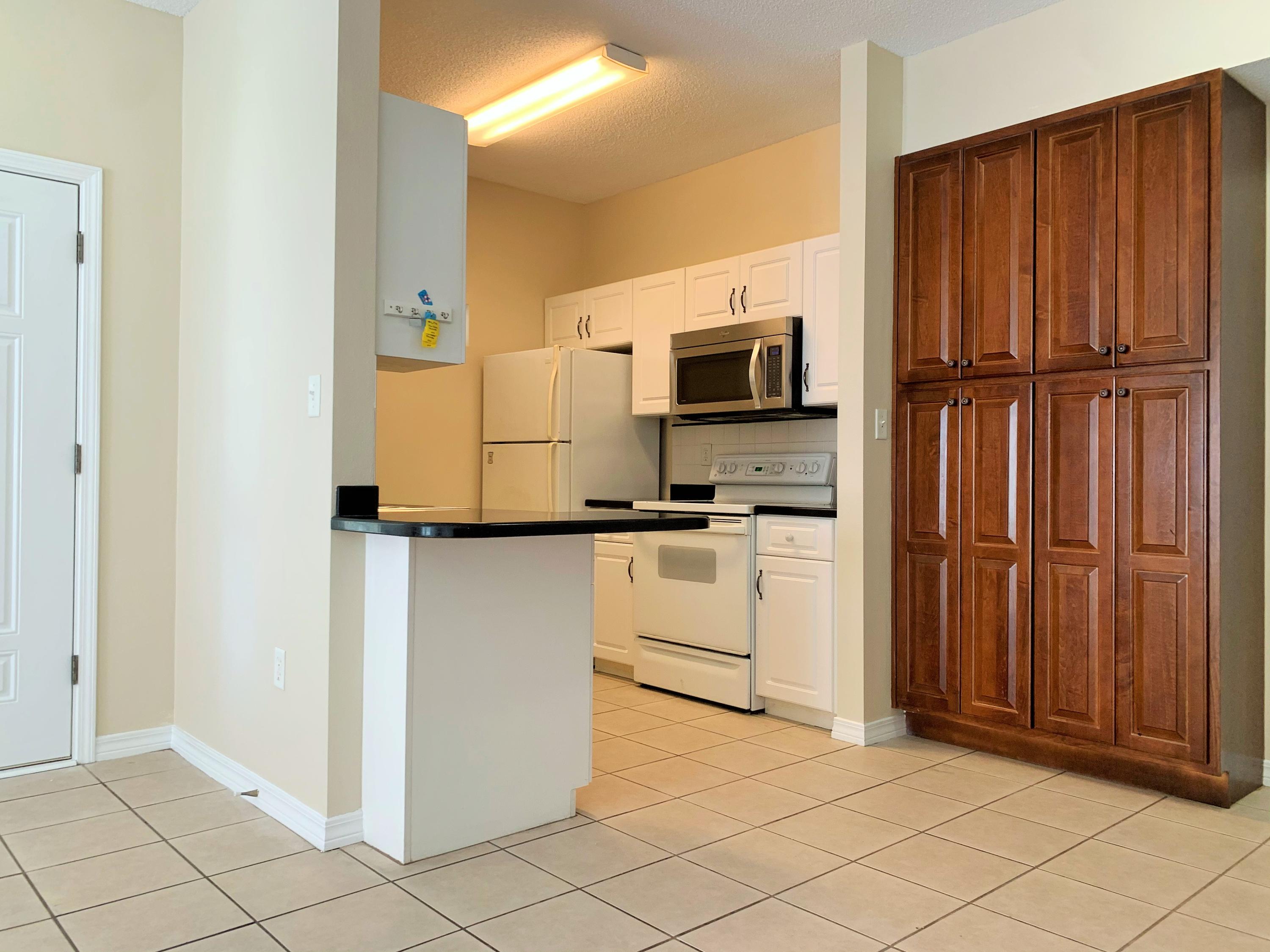 THE OAKS AT NICEVILLE - Residential Lease