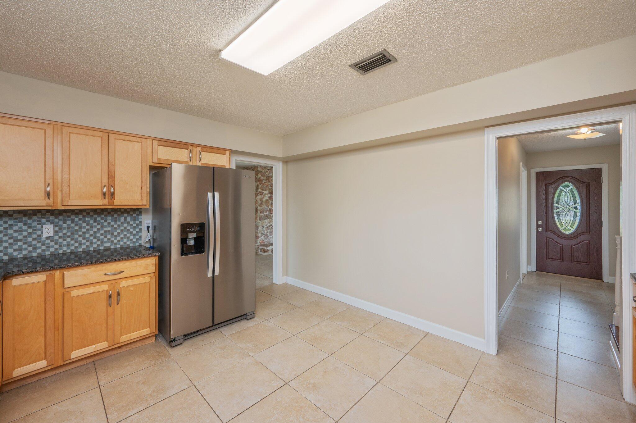 BAYOU POQUITO - Residential Lease