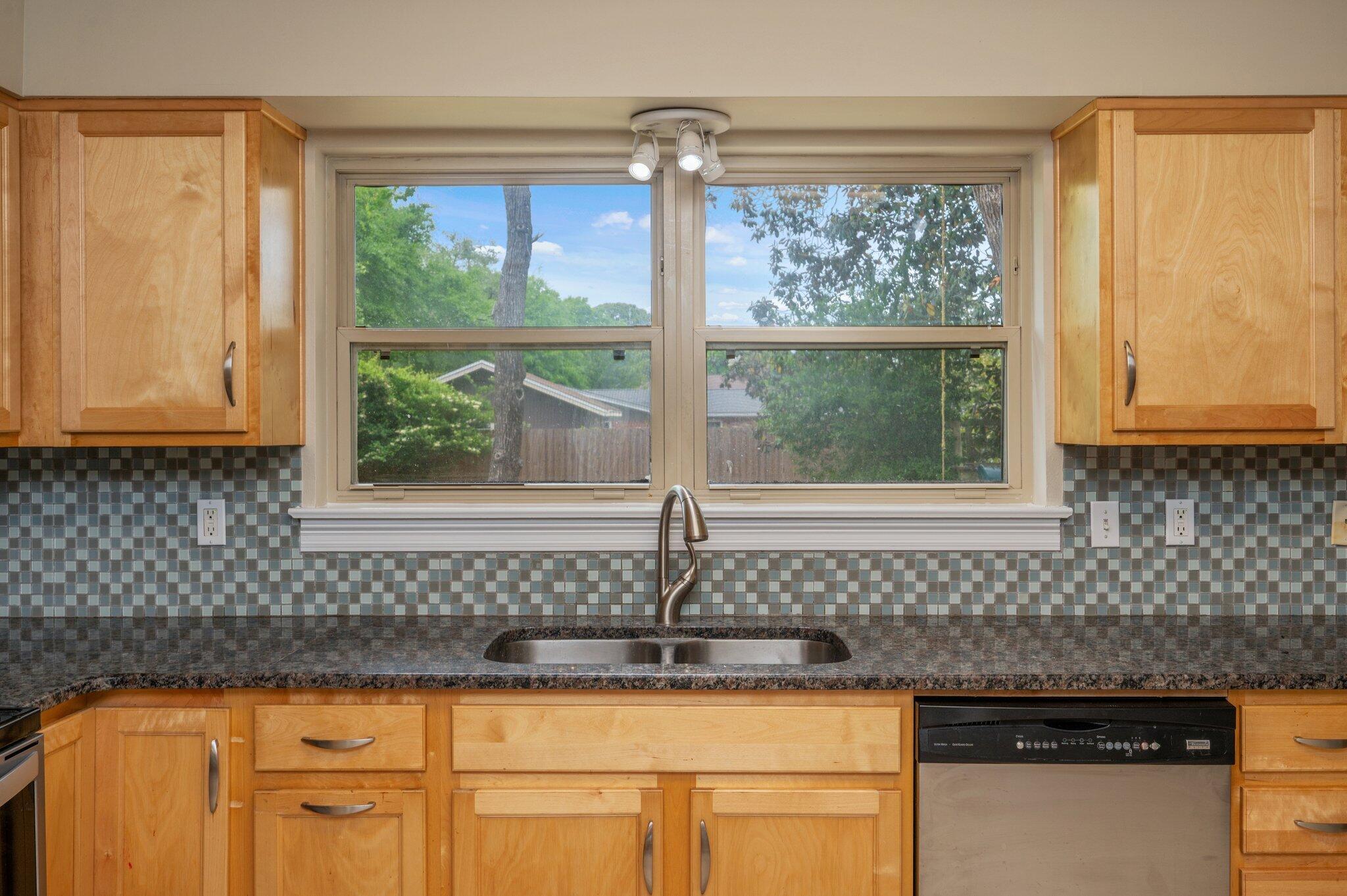 BAYOU POQUITO - Residential Lease