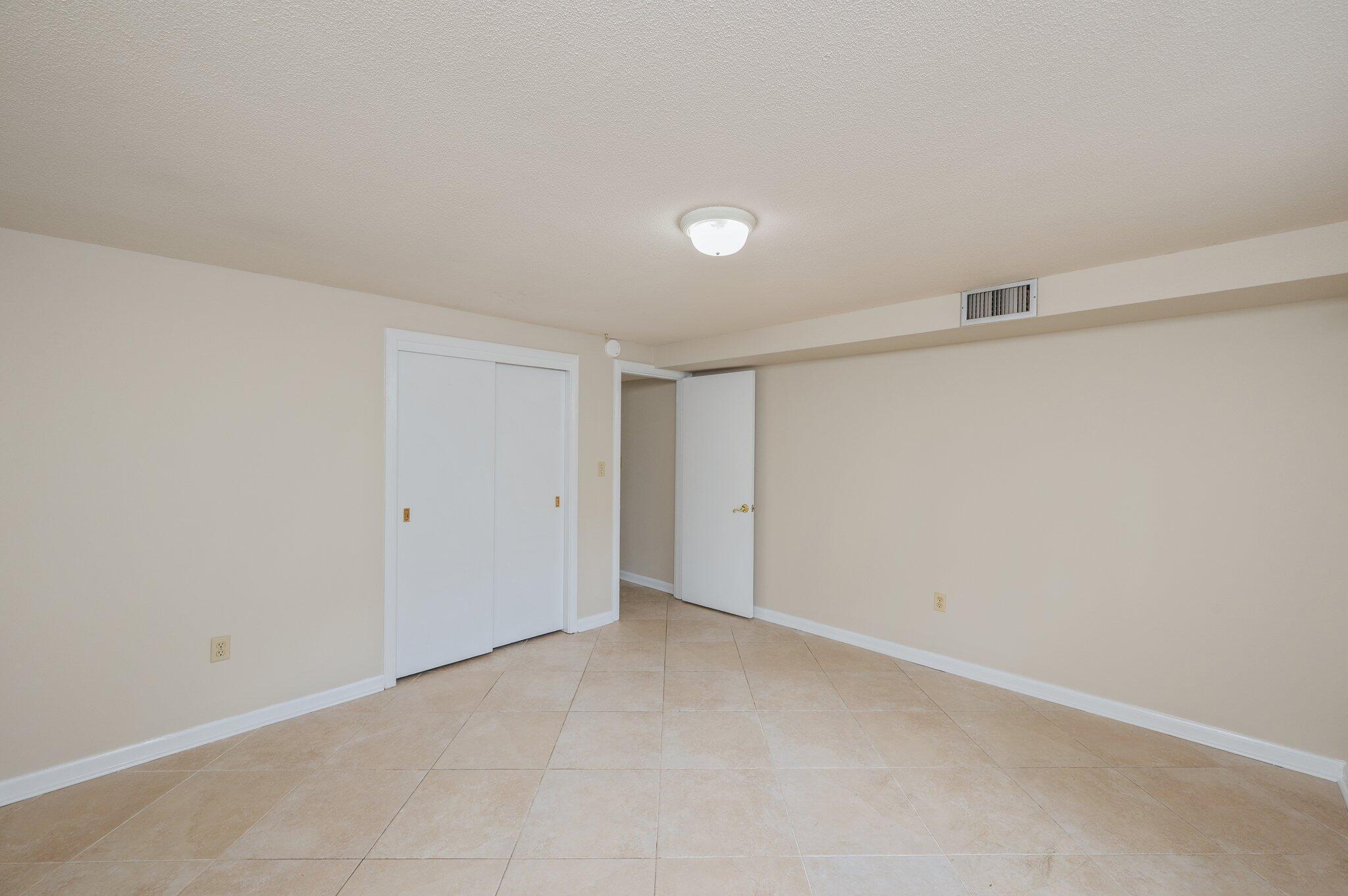 BAYOU POQUITO - Residential Lease