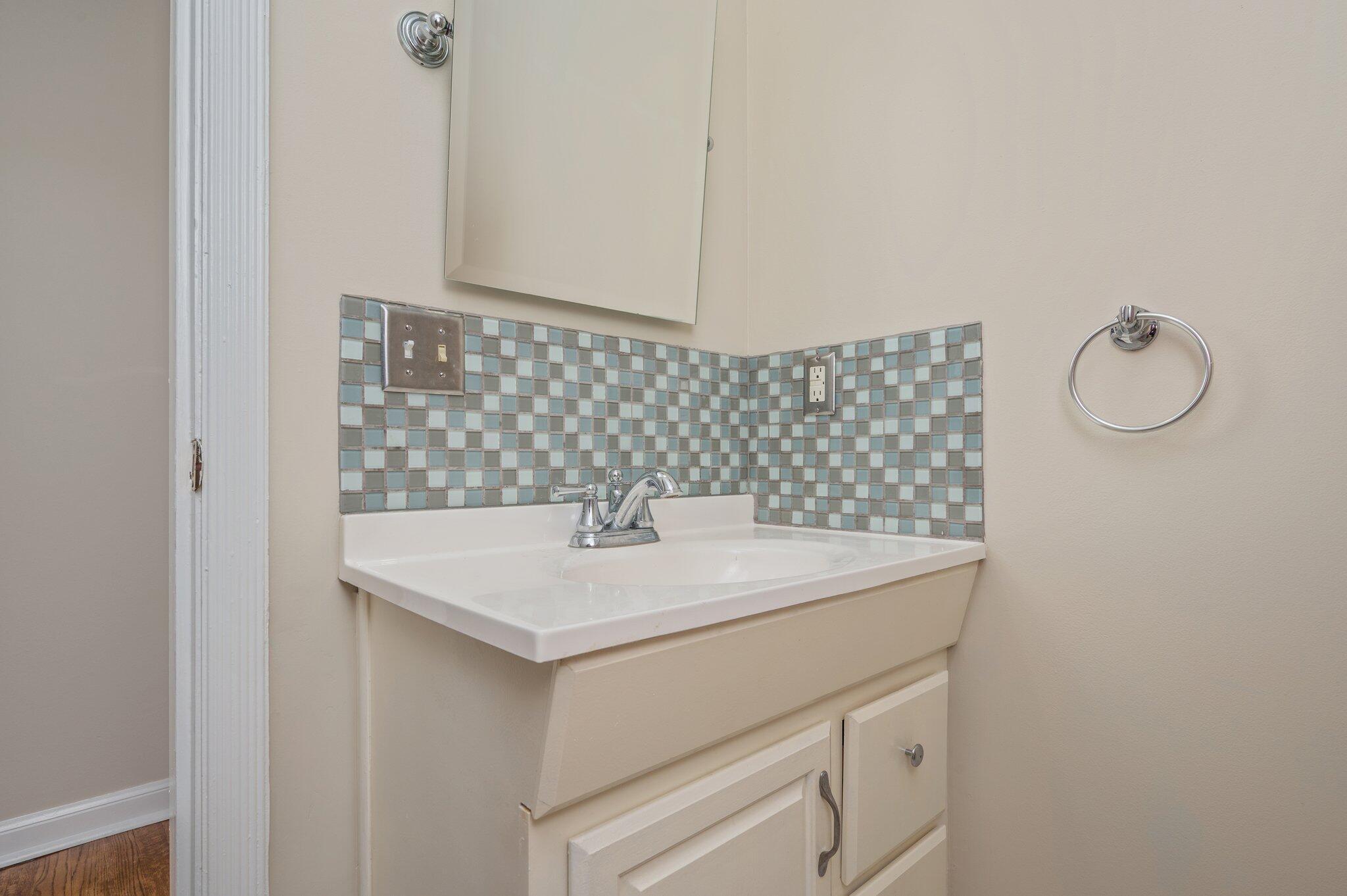 BAYOU POQUITO - Residential Lease