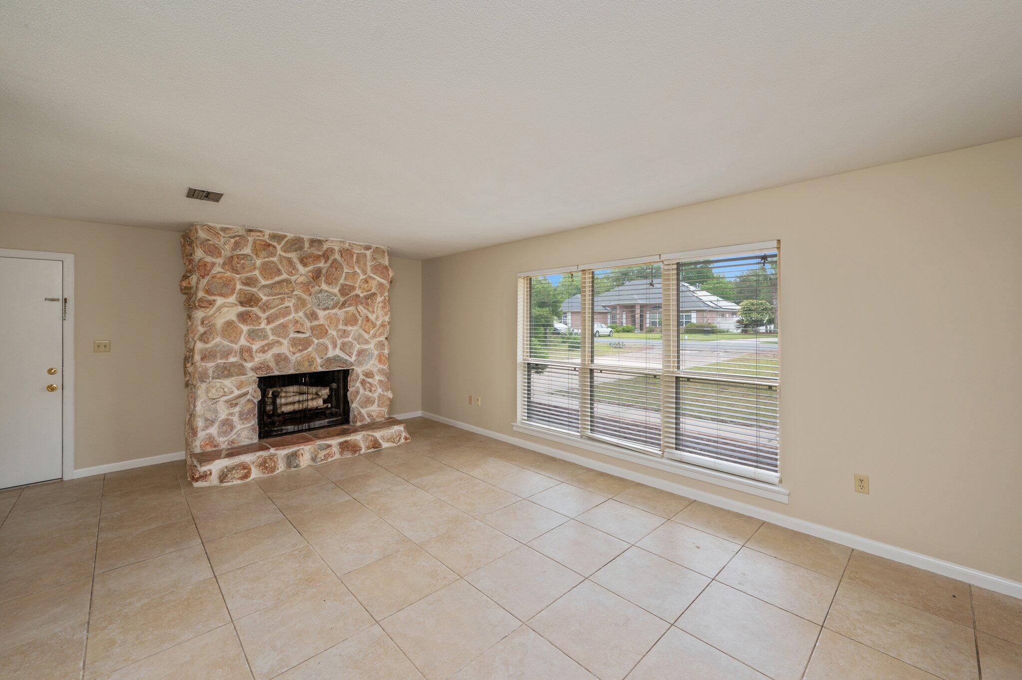 BAYOU POQUITO - Residential Lease