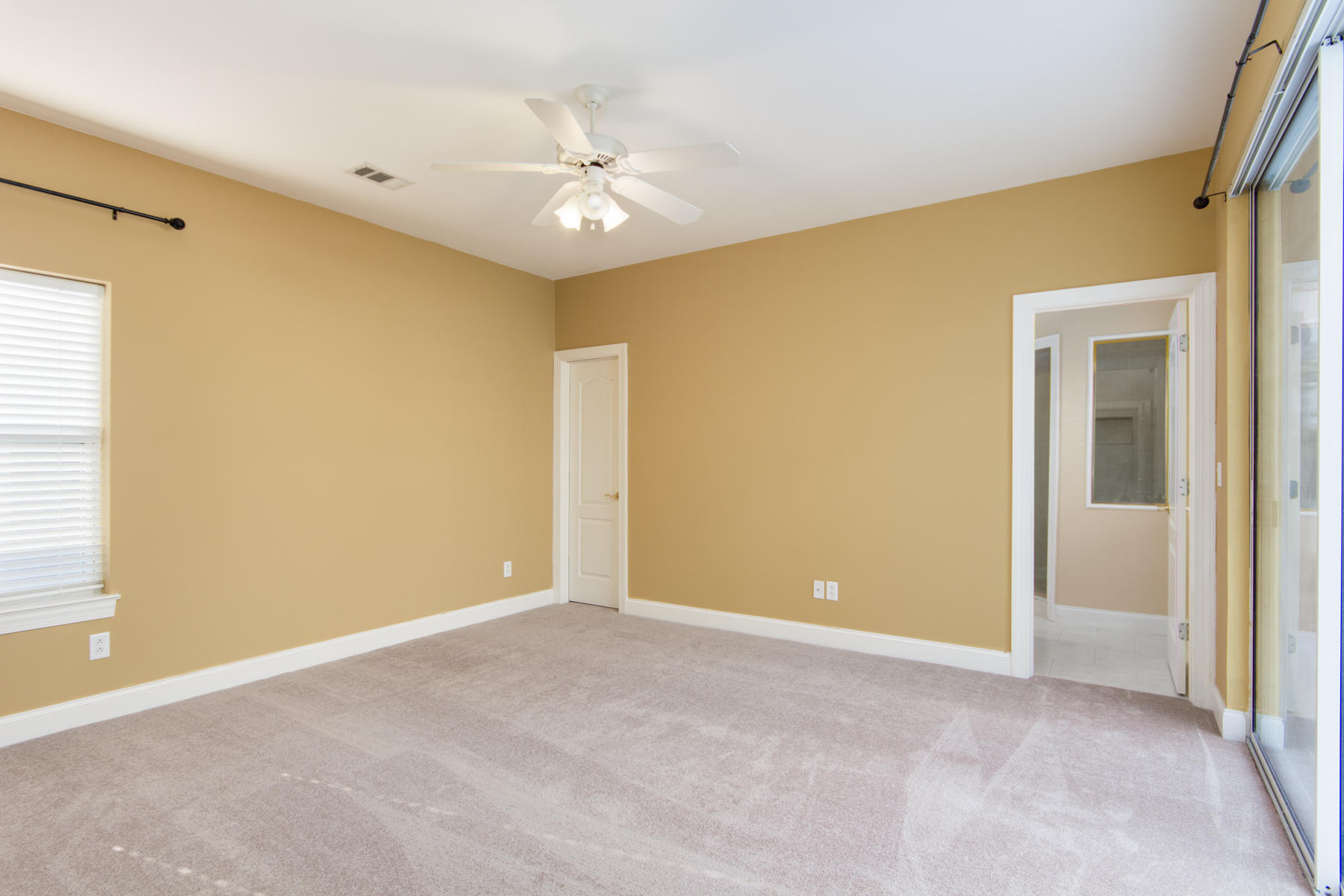 EMERALD LAKES PH 1 - Residential