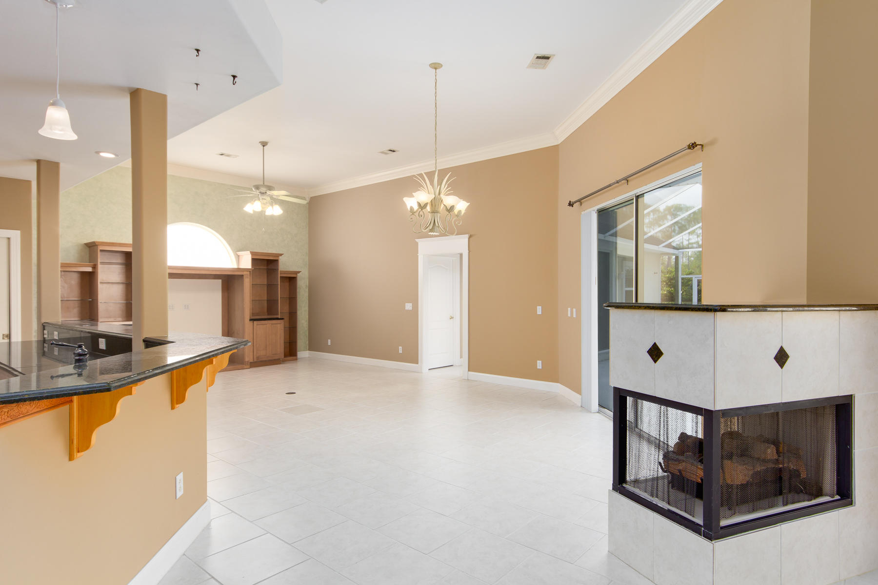 EMERALD LAKES PH 1 - Residential