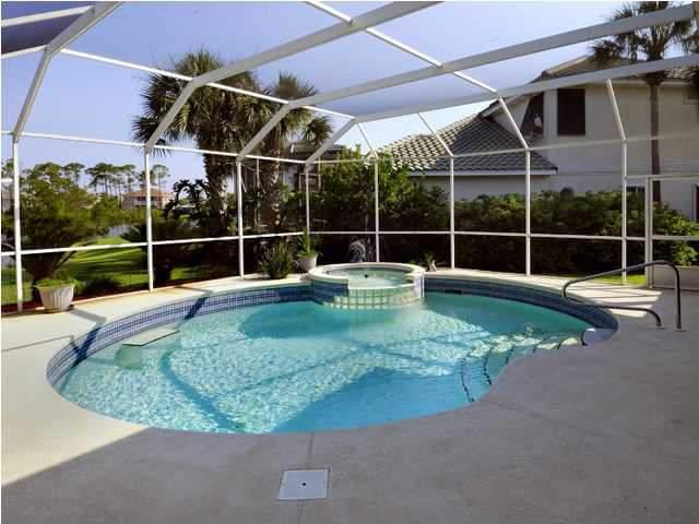 EMERALD LAKES PH 1 - Residential
