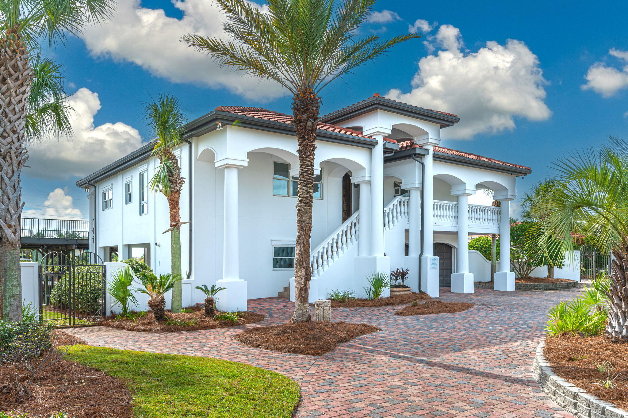 HOLIDAY ISLE - Residential