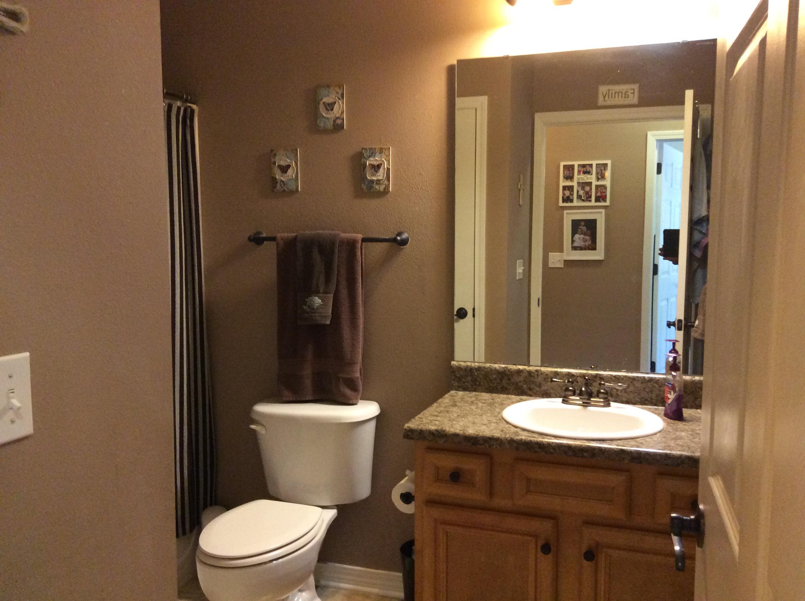 HERITAGE MANOR - Residential Lease