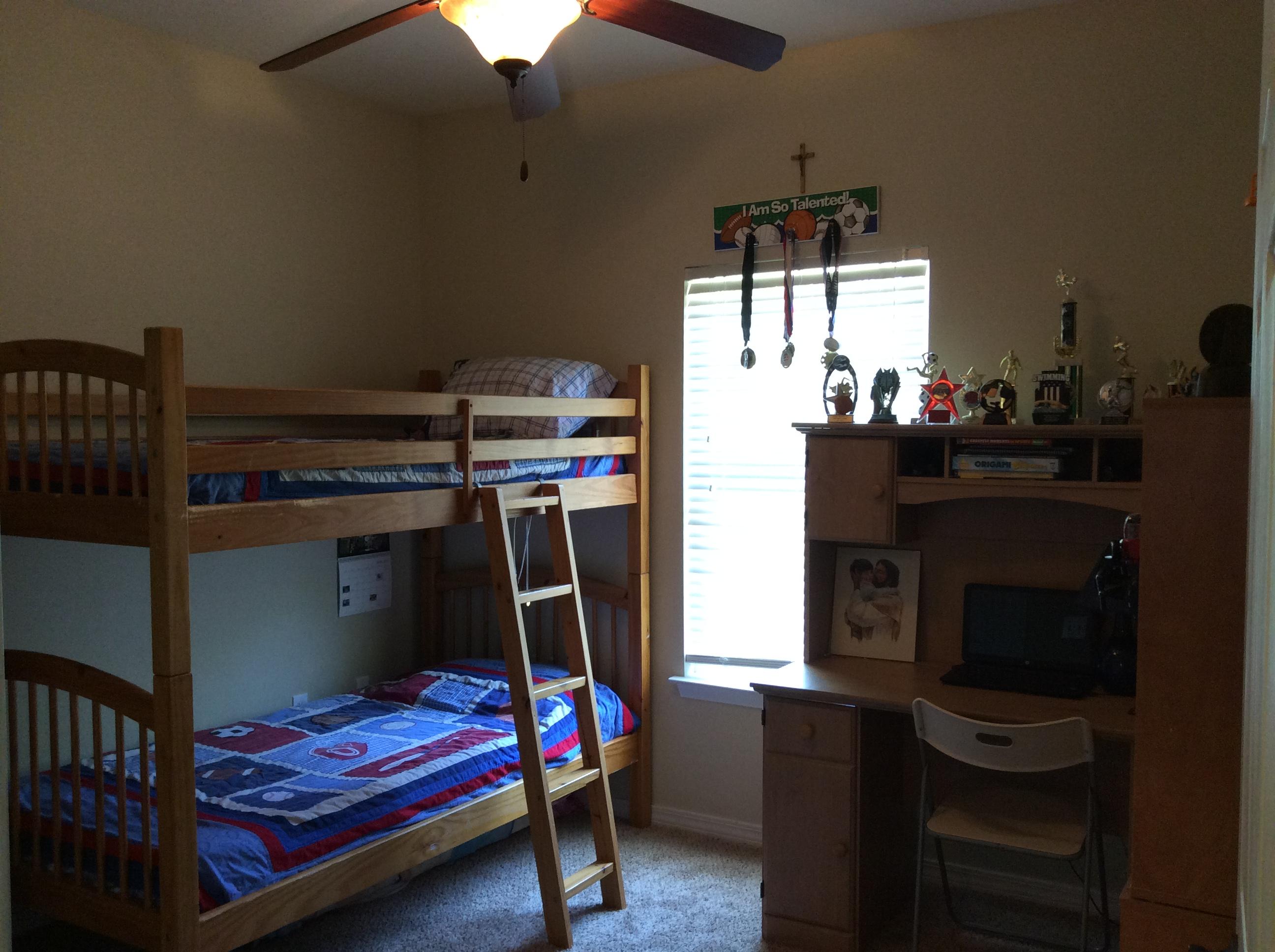 HERITAGE MANOR - Residential Lease