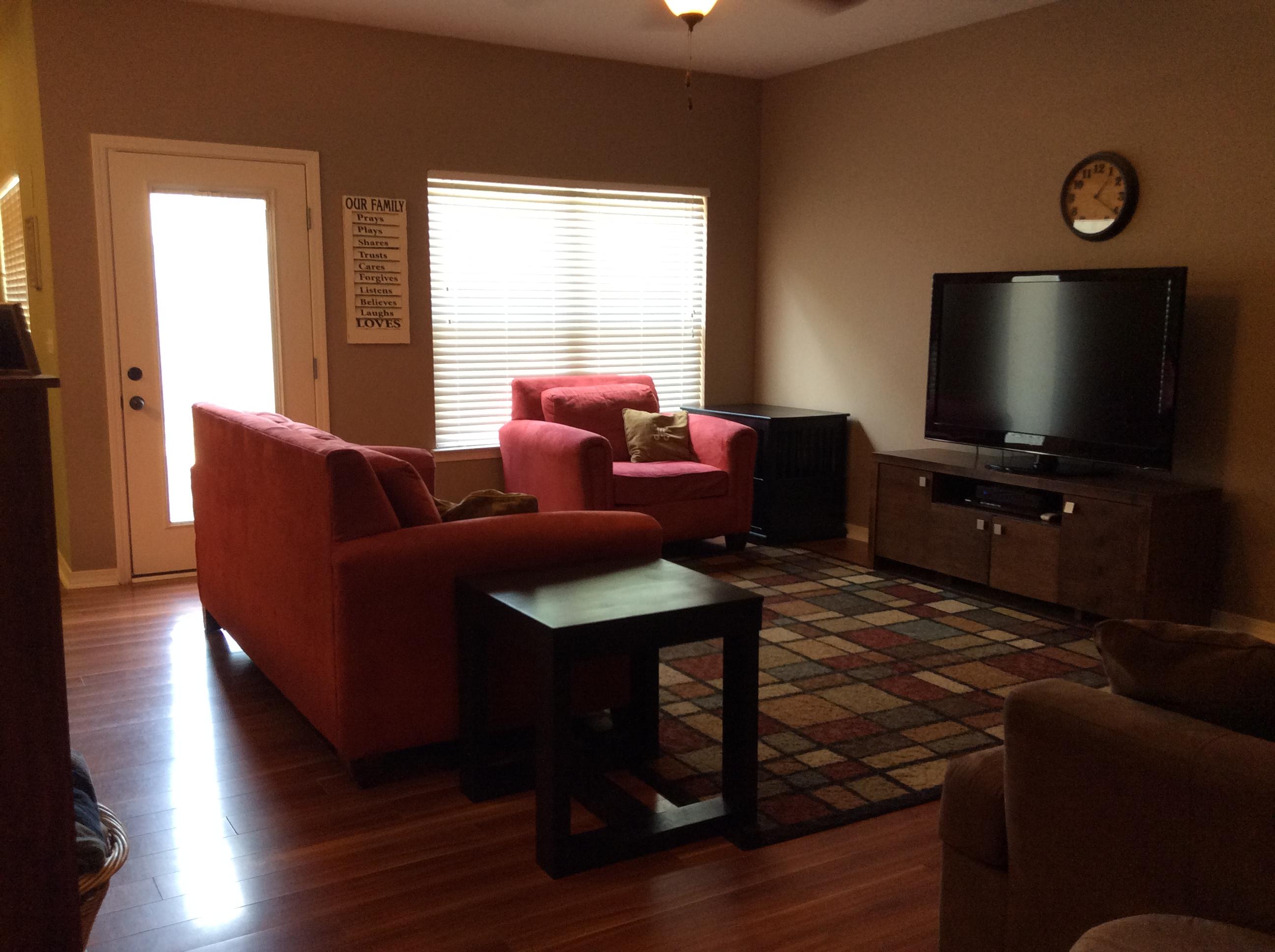 HERITAGE MANOR - Residential Lease
