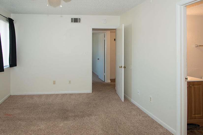FOUNTAINHEAD CONDO - Residential Lease