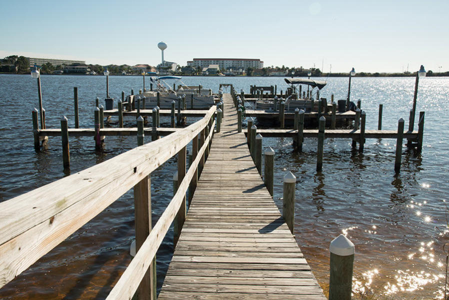 FOUNTAINHEAD CONDO - Residential Lease